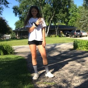 Meet your Posher, Madalyn